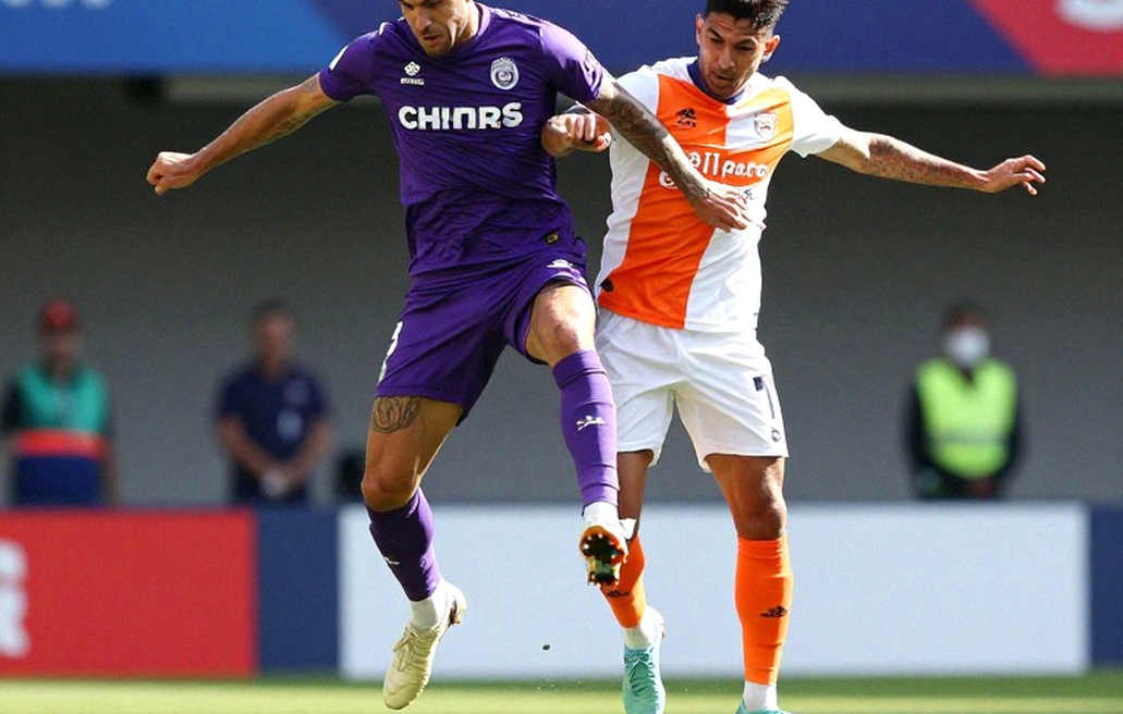 Cong Phuong đứng một mình giữa cỗ máy luân chuyển: Dong Nai FC và bài toán của kẻ yếu thế Cong Phuong đứng một mình giữa cỗ máy luân chuyển: Dong Nai FC và bài toán của kẻ yếu thế