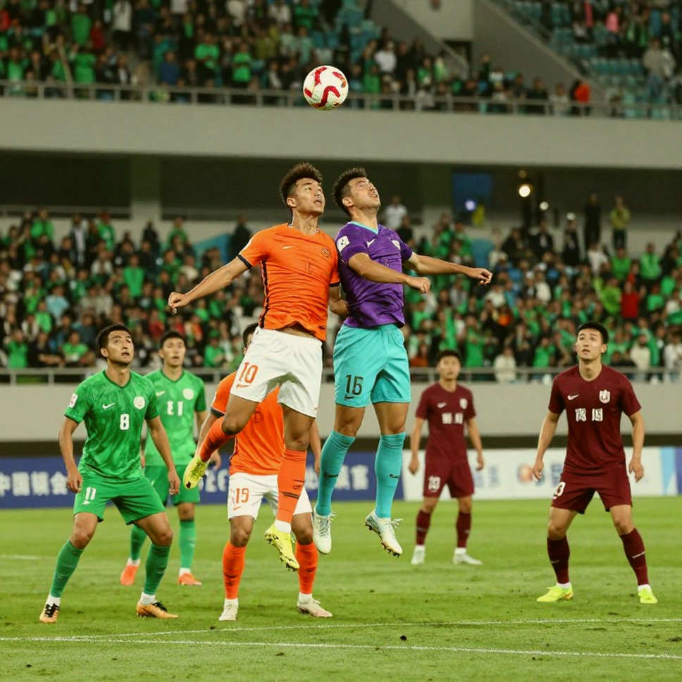 U23 Việt Nam tới Nagoya lúc 0h15: ba trận trong tám ngày và khoảng trống lực lượng chưa lấp xong