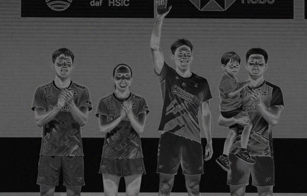 Alwi Farhan Spars With Kento Momota Before Asian Games 2026: A Beautiful Session and a Gap Nobody Mentions Alwi Farhan Spars With Kento Momota Before Asian Games 2026: A Beautiful Session and a Gap Nobody Mentions