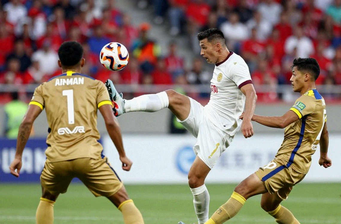 The Back Three and the Unnamed Fear: When the Back Four Falls Under Suspicion The Back Three and the Unnamed Fear: When the Back Four Falls Under Suspicion