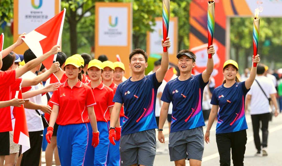 Khi Phân Tích Bóng Đá Rơi Vào Khoảng Trống: Bài Học Từ Một Bản Báo Cáo Không Có Dữ Liệu