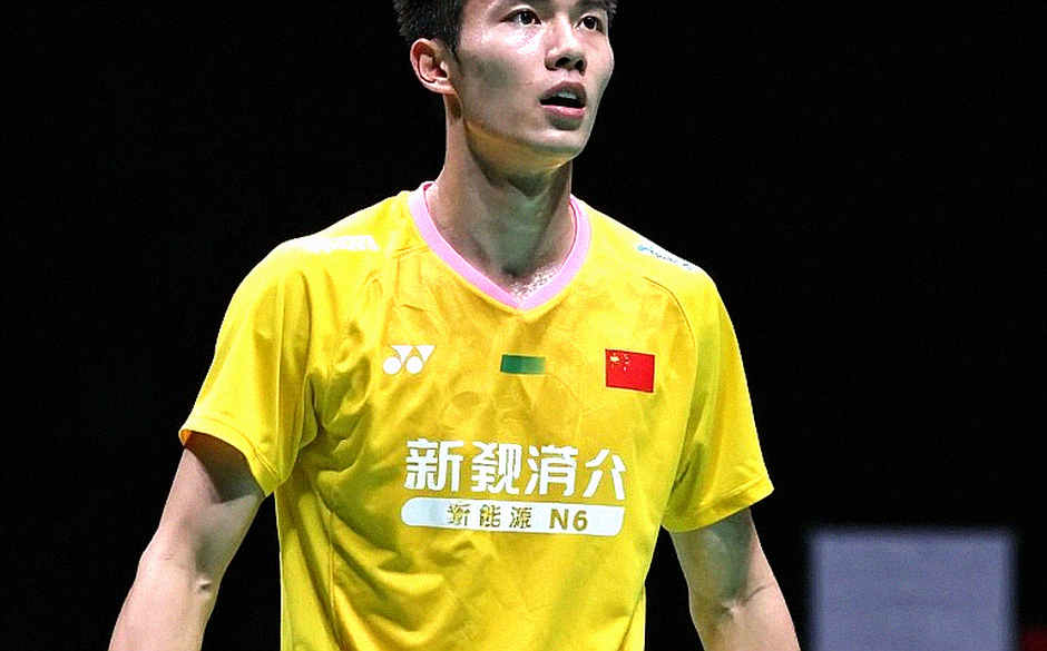 An Se-young, dải băng ở đầu gối phải và một hệ thống đã ngừng lắng nghe chính nó An Se-young, dải băng ở đầu gối phải và một hệ thống đã ngừng lắng nghe chính nó