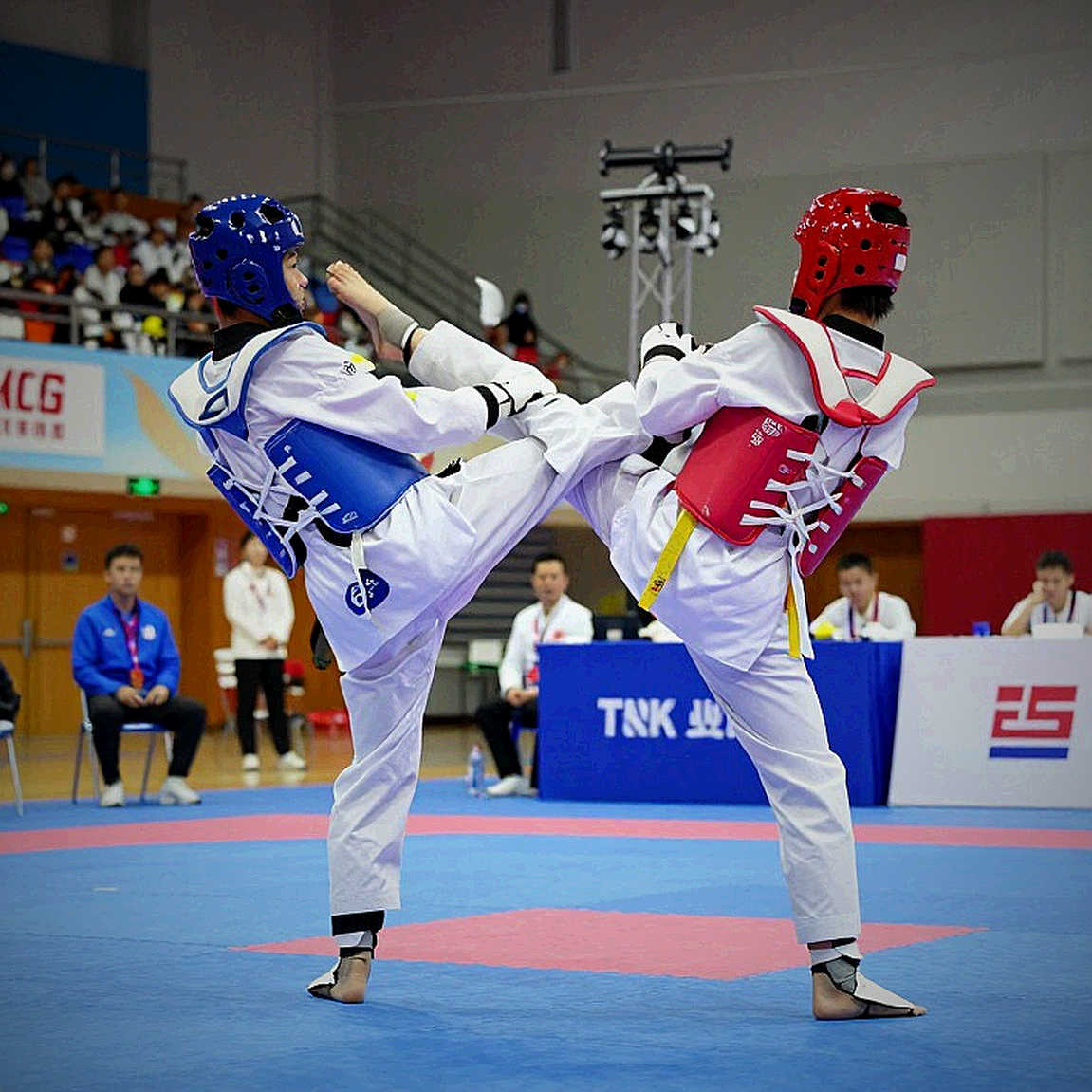 Đôi mắt của Inam Butt: Từ huy chương bạc Asian Beach Games đến hồ sơ xét nghiệm của ITA Đôi mắt của Inam Butt: Từ huy chương bạc Asian Beach Games đến hồ sơ xét nghiệm của ITA
