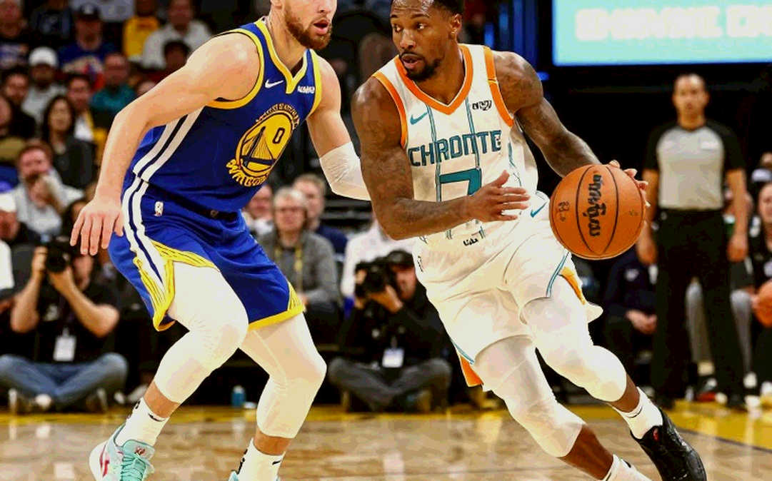 TNT gấp rút bổ sung Nick Hornsby thay Rahlir Hollis-Jefferson: Bài toán Achilles và tang lễ