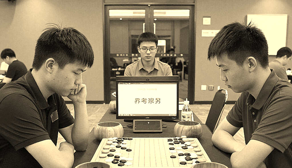 ChessBase Magazine #225: 27 Miniatures, 10 Opening Articles and the Olympiad Gap ChessBase Magazine #225: 27 Miniatures, 10 Opening Articles and the Olympiad Gap