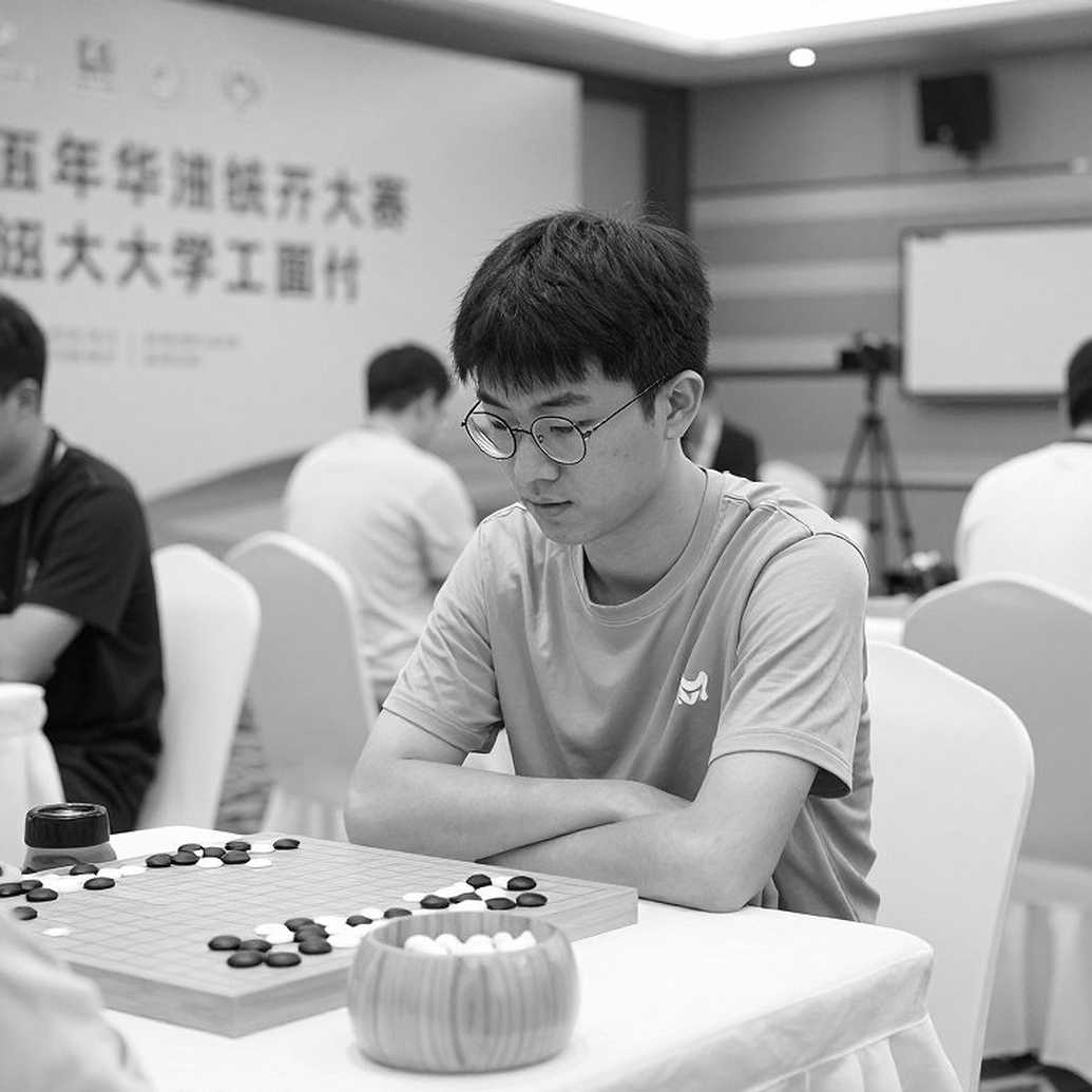Atyrau Masters: Hai hạt giống đầu bảng gục ngã, và tiếng nói thật sự nằm ở đâu